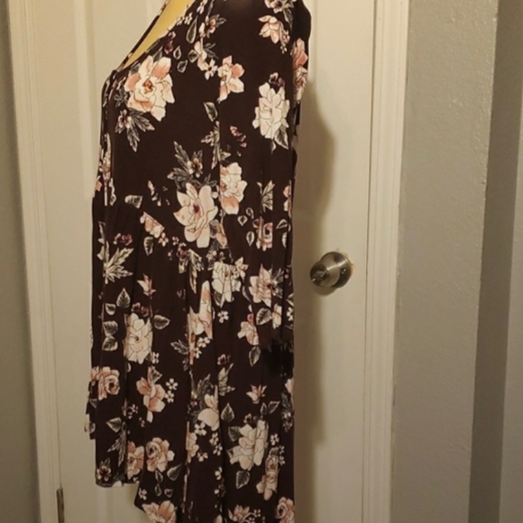 TORRID Babydoll Floral Top - Picture 3 of 5